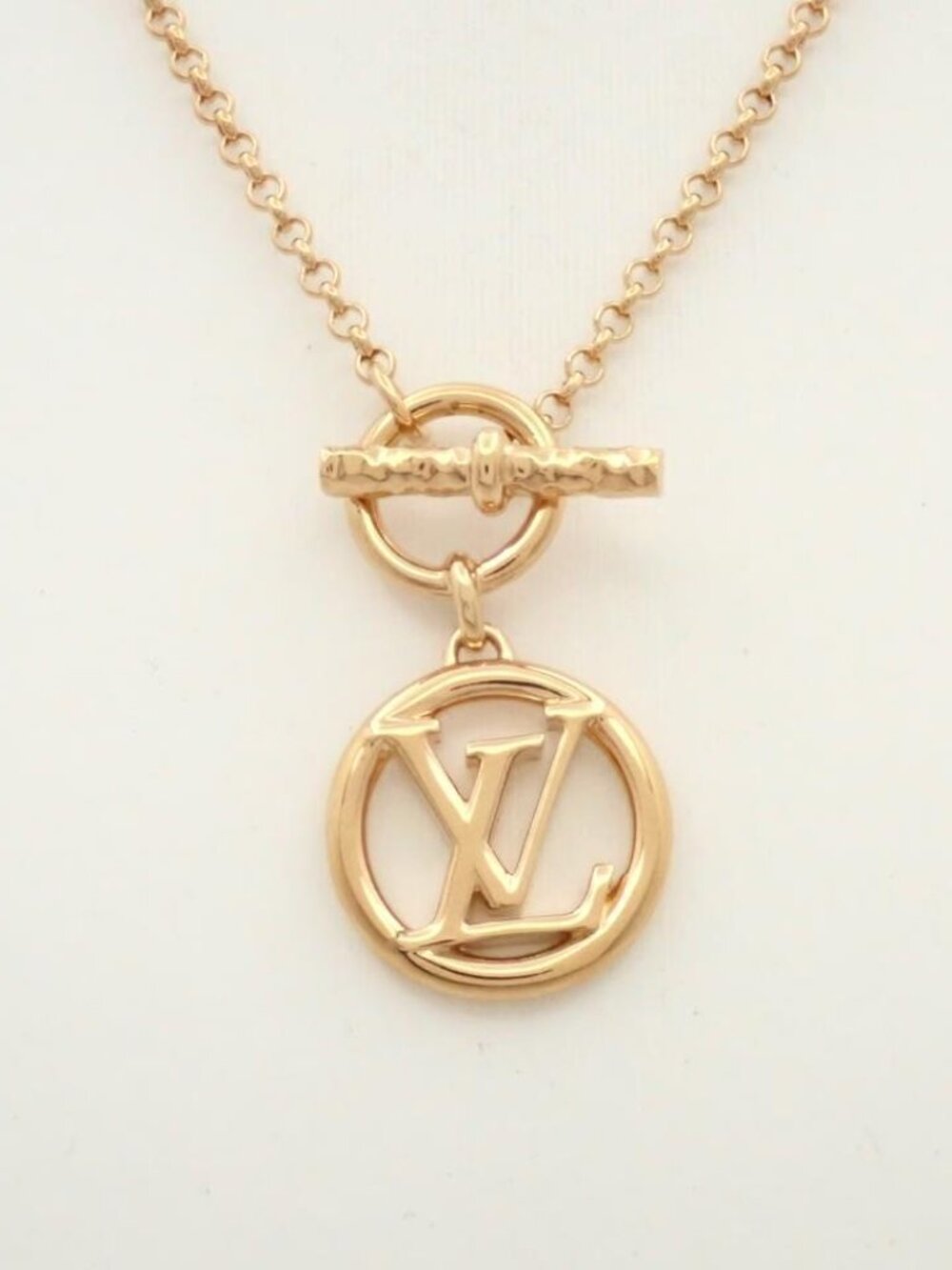 LV Necklace ~18.5" in Dustbag - Picture 3 of 4